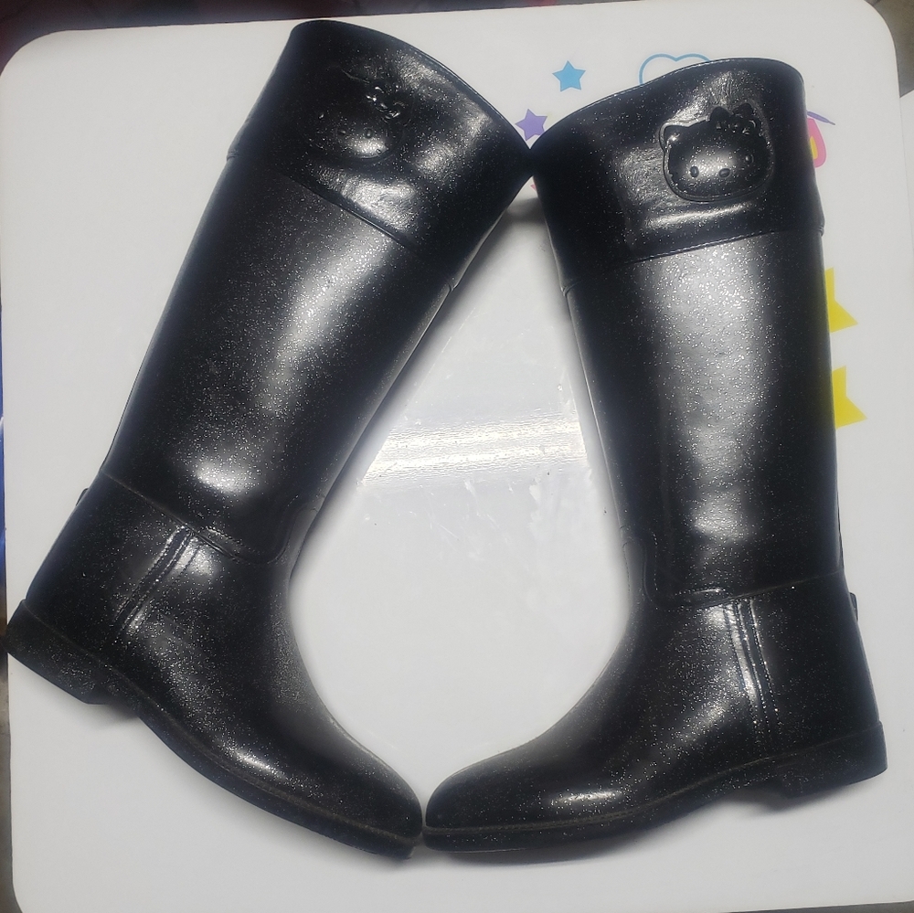 Hello kitty boots